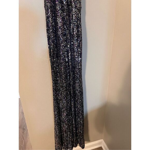 Betsy Adam Women's 4 Sequin Halter Evening Gown Black Metallic Glitz Glam Party - Picture 11 of 12